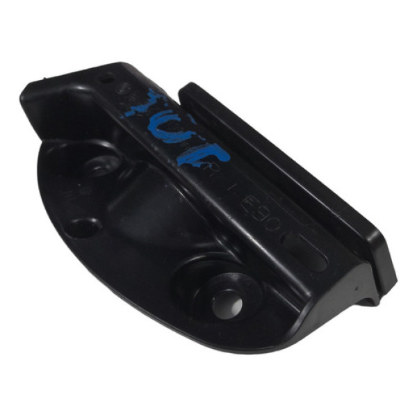 Guia Parachoque  Traseiro Direito Bmw 320i 318i 2007 A 2012 