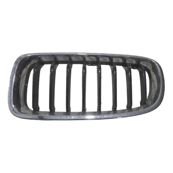 Grade Parachoque Dianteiro Lado Esq Bmw 320i 2013 A 2018