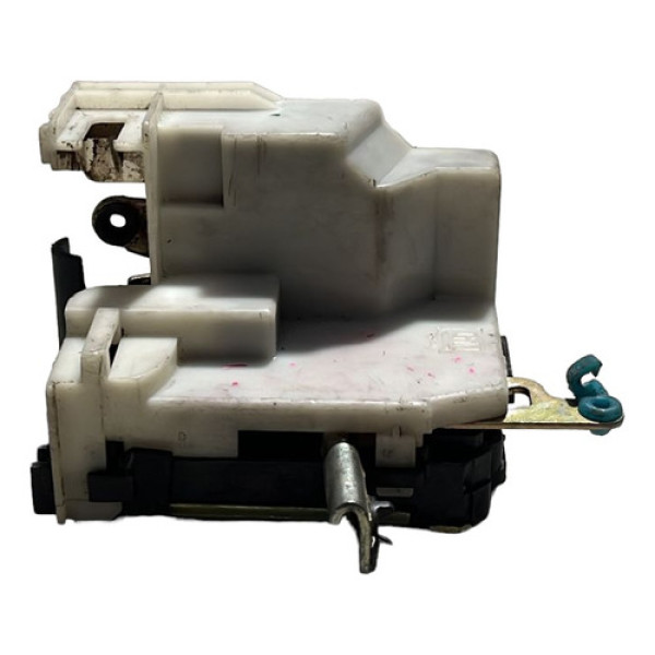 Fechadura Porta Dianteira Esquerda Gm Celta 2007 A 2012 @