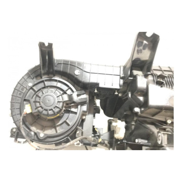 Caixa De Ventilação Interna Hyundai Hb20 1.6 16v 2012a2018