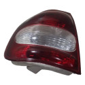 Lanterna Traseira Lado Esquerdo Gm Corsa Sedan 2000 A 2003 