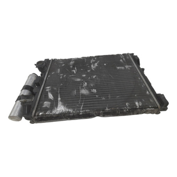 Radiador Água Manual C/condensador Sandero Logan  2007-2013