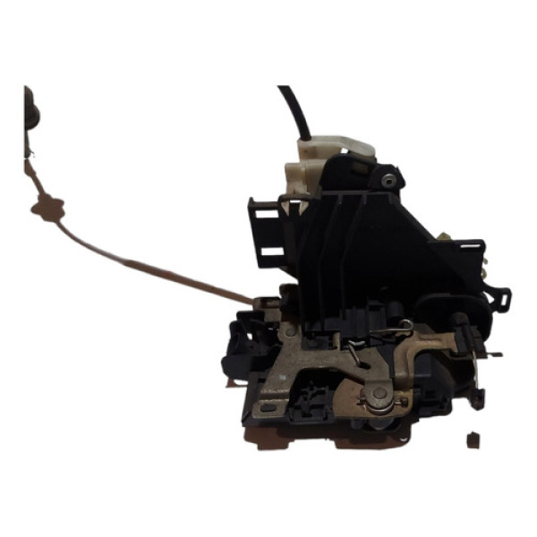 Fechadura Porta Traseira Esquerda Vw Golf 2001 2002 A 2006