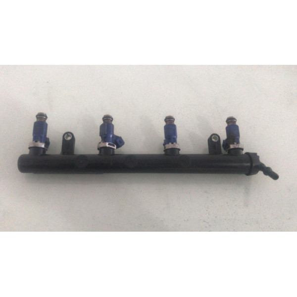 Flauta Com Bico Injetor Onix/zafira 1.4 8v 12 A 18 25365492a