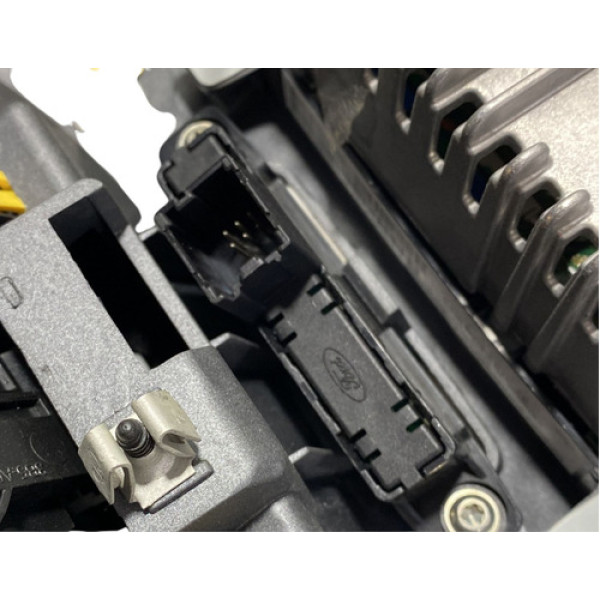 Moldura Com Comando De Som Completo Ford Ka 2014 A 2020 