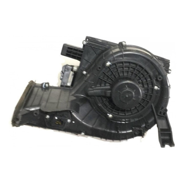 Caixa De Ventilação Interna Motor Sportage 2.0 16v 2005a2018