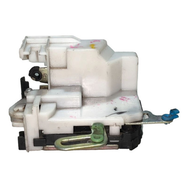 Fechadura Porta Dianteira Esquerda Gm Prisma 2006 A 2012 @