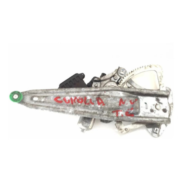 Máquina Vidro Elétrica Tras Esq Toyota Corolla 2013 A 2017