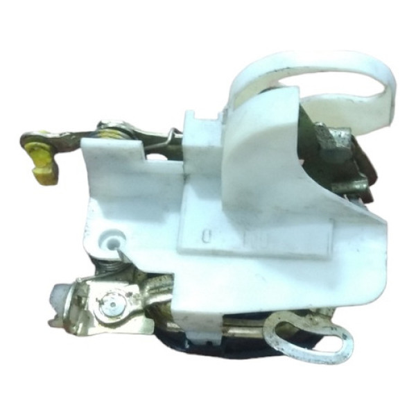 Fechadura Manual Dianteira Direita Gm Corsa 1994 1995 A 2005