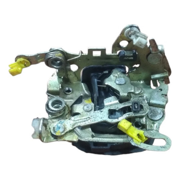 Fechadura Manual Dianteira Direita Gm Corsa 1994 A 2002
