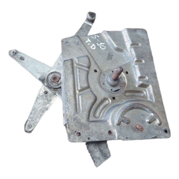 Maquina Vidro Manual Traseira Direita Gm S10 2003 A 2012