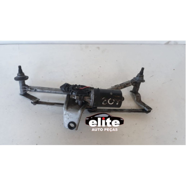 Galhada Com Motor Peugeot 207 A 2015 