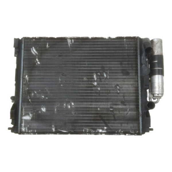 Radiador Água Manual C/condensador Sandero Logan 2007 A 2013