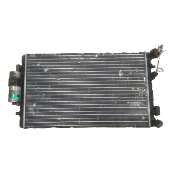 Radiador Água Manual C/condensador Vw Golf Bora A3 1999-2006