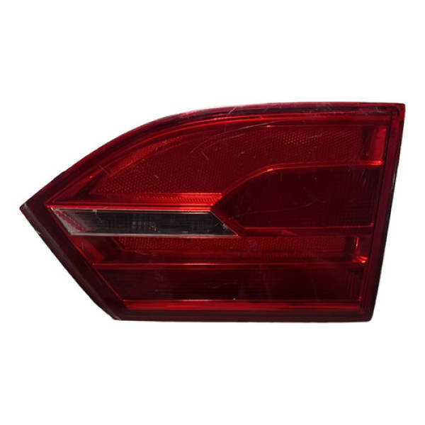 Lanterna Tampa Traseira Lado Direito Vw Jetta 2011 A 2014