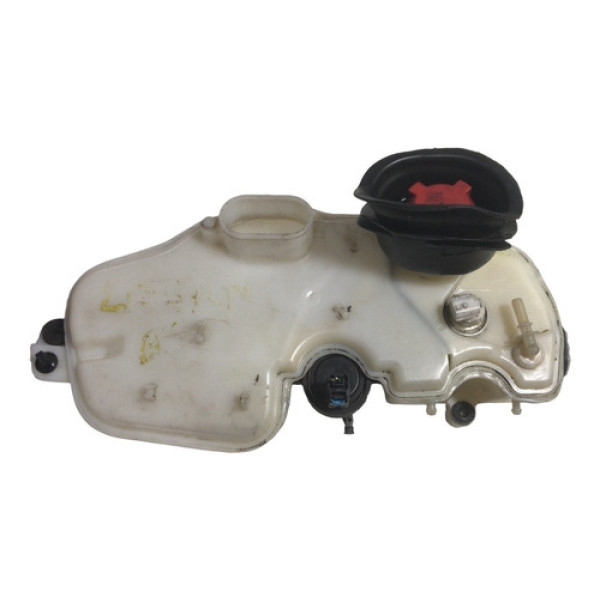 Reservatório Água Para-brisa Logan Sandero 2015 A 2020