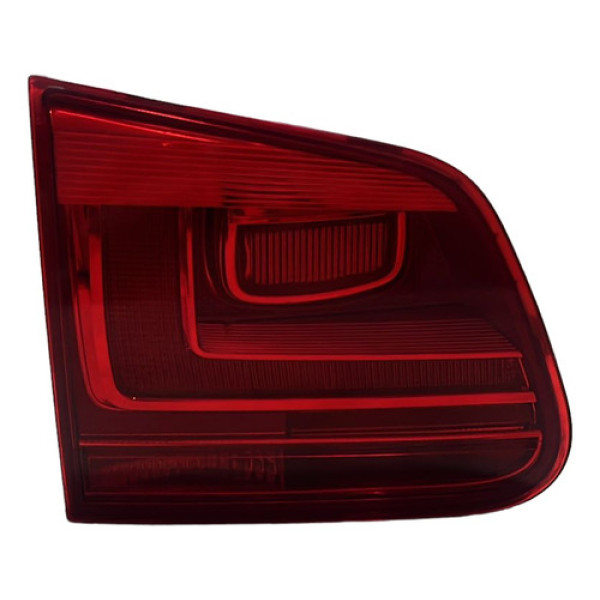 Lanterna Tampa Traseira Lado Esquerdo Vw Tiguan 2012 A 2016