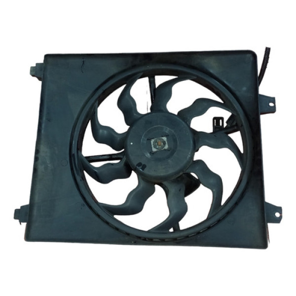 Defletor C/ventoinha Lado Dir Santa Fé 2.7 V6 2006 A 2010