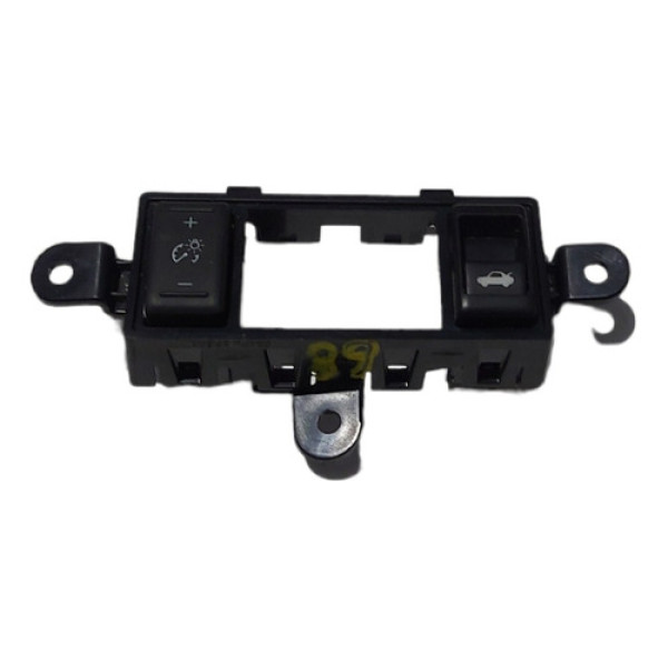 Moldura Botão Retrovisor/porta Malas Sentra 2014 A 2018@