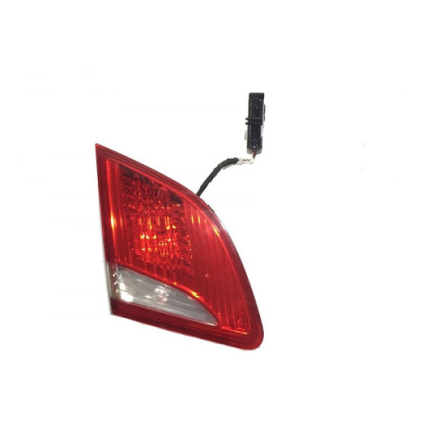 Luz Tampa Traseira Esquerda  Peugeot 408 2011 2012 A 2016