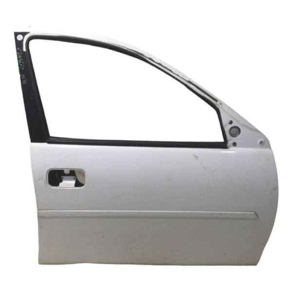 Porta Dianteira Direita Corsa Classic Life 1995 Até 2014