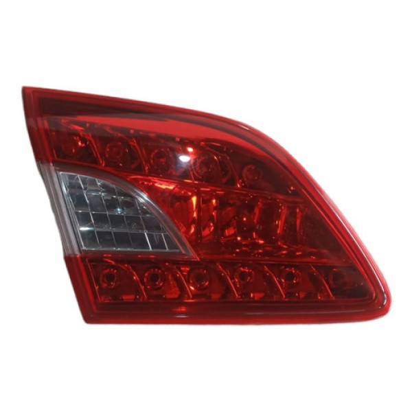 Lanterna Tampa Traseira L/esq Nissan Sentra 2014 A 2016