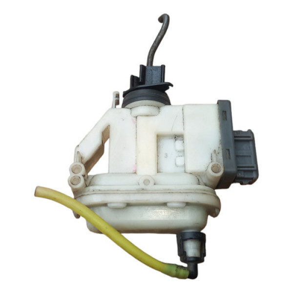 Trava Eletrica Vácuo Traseira Esquerda Passat 1993 A 1996