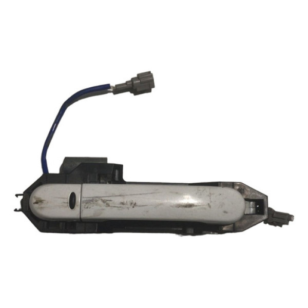 Maçaneta Externa Dianteira Direita Livina 2009 2010 A 2014