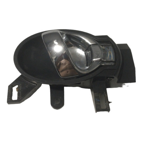 Maçaneta Interna Traseira Direita Nissan Versa 2011 A 2020