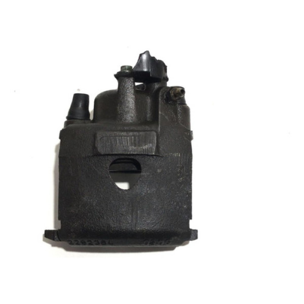 Pinça De Freio Dianteiro Esquerdo Volkswagen Polo 1.6 8v 