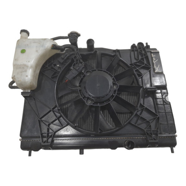 Defletor Ventoinha Radiador  Tiida Livina 1.8 2007 A 2012