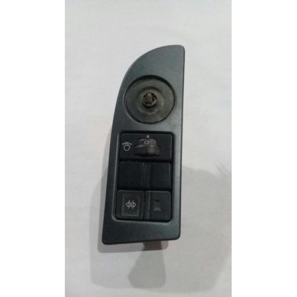 Moldura C/ Comando Retrovisores Citroen Xsara 2000 A 2001