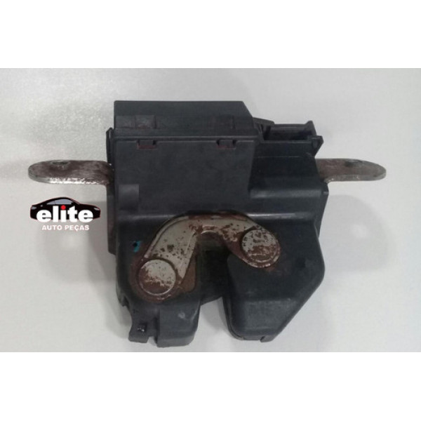 Fechadura/trava Da Tampa Do Porta Malas Fiat Idea -2006 07 0