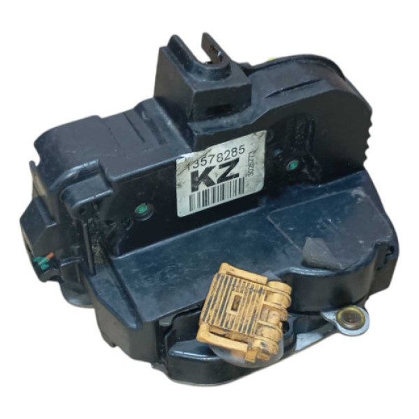 Fechadura Manual Dianteira Esquerda Agile Montana 2010 2016