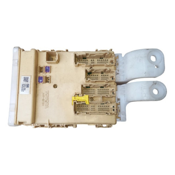 Módulo Caixa De Fusivel Toyota Corolla 2015 2016 2017 A 2020