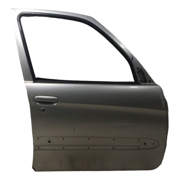 Porta Dianteira Direita Xsara Picasso 2001 2002 A 2012