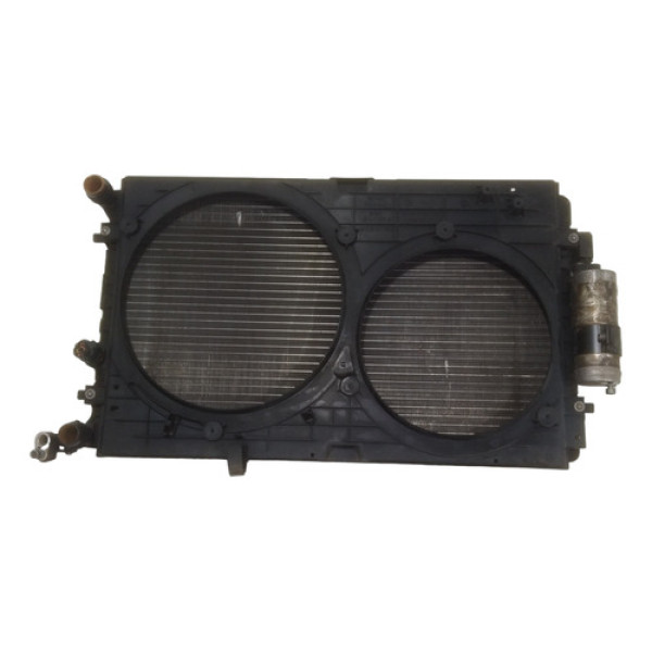Radiador Água Manual C/defletor E Condensador Golf 1999-2006