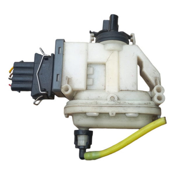 Trava Elétrica Vácuo Traseira Esquerda Vw Passat 1993 A 1996