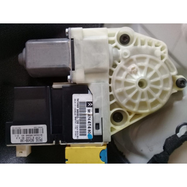 Maquina De Vidro Eletrico Dianteira Esquerdo Citroen C4 2012