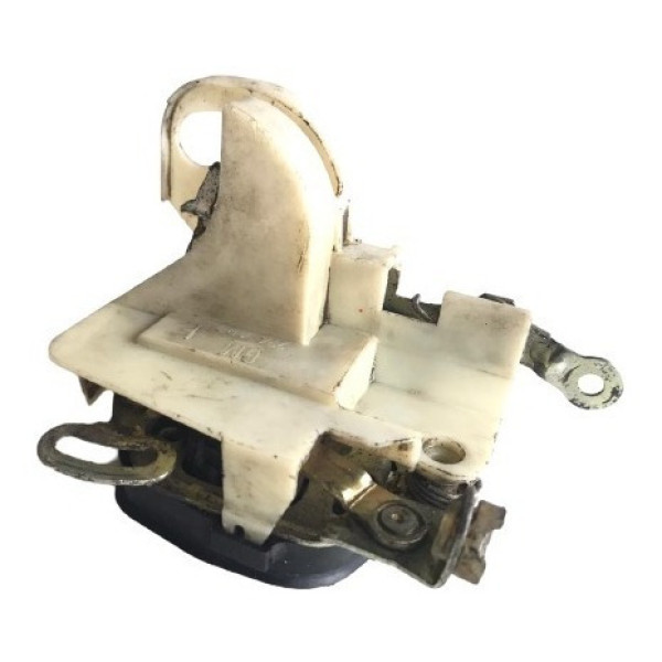 Fechadura  Dianteira Esquerdo Classic 1994 A 2009 Usado