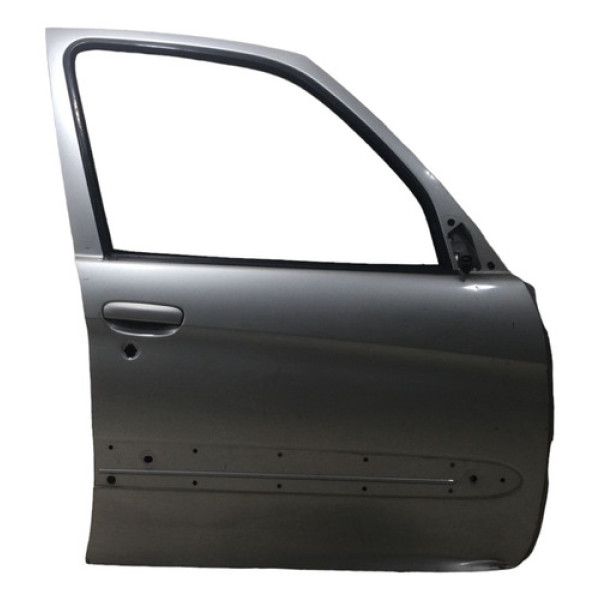 Porta Dianteira Direita Xsara Picasso 2001 2002 A 2012