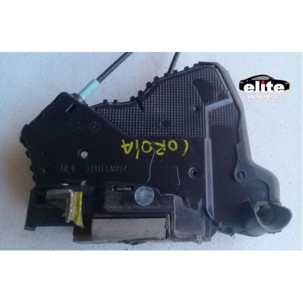 Tranca Fechadura Da Porta Traseira Direita Corolla 2009 A 14