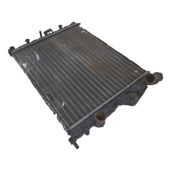 Radiador Renault Clio Manual 1.0 8v S/ar 1999 A 2006