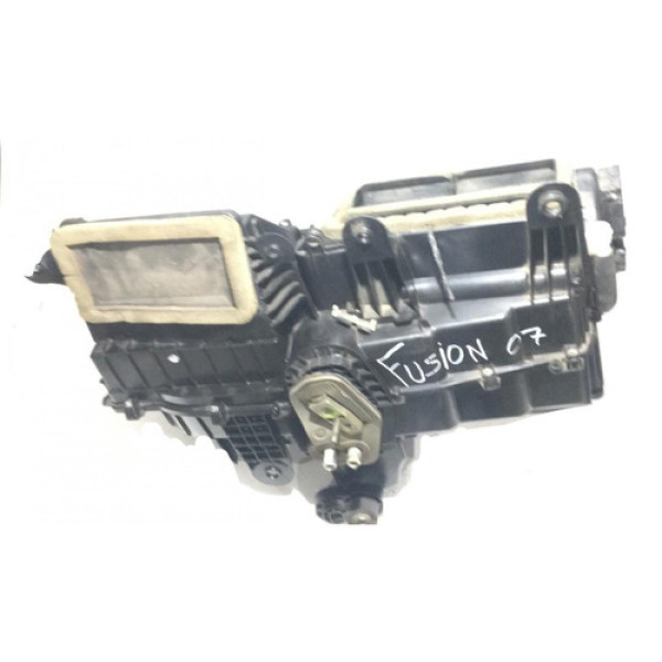 Caixa De Ventilação Interna Ford Fusion 2.3 16v 2007 A 2012