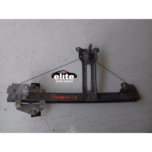 Máquina De Vidro Manual Original Duster Sandero  2007 A 2013