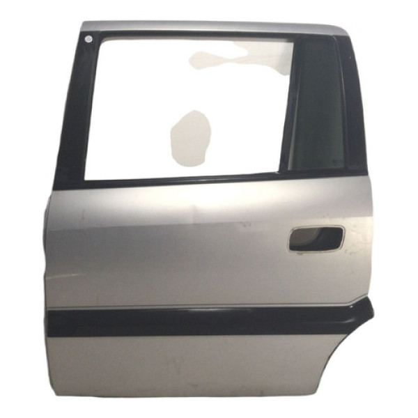 Porta Traseira Esquerda Gm Zafira 2002 2003 A 2012 Detalhe