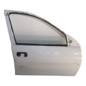 Porta Dianteira Direita Corsa Classic 2005-2016 S/ Detalhe