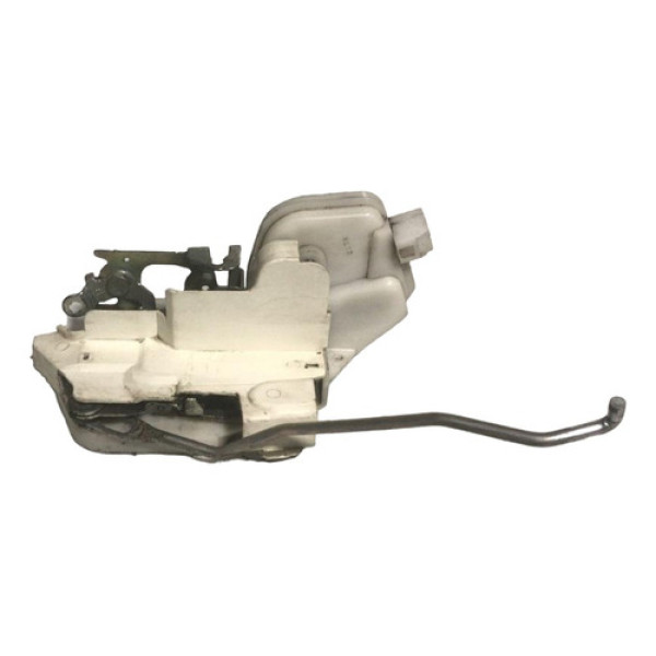 Fechadura Porta Dianteira Direita Pajero Tr4 2010 A 2015